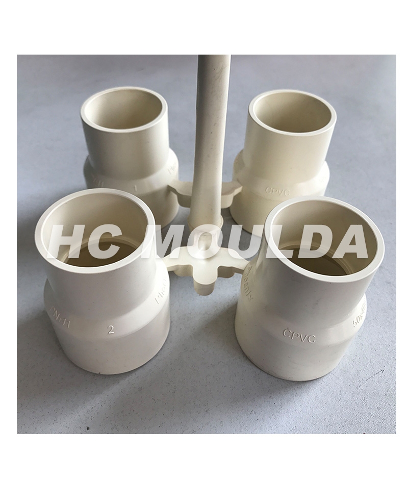 CPVC pipe fitting