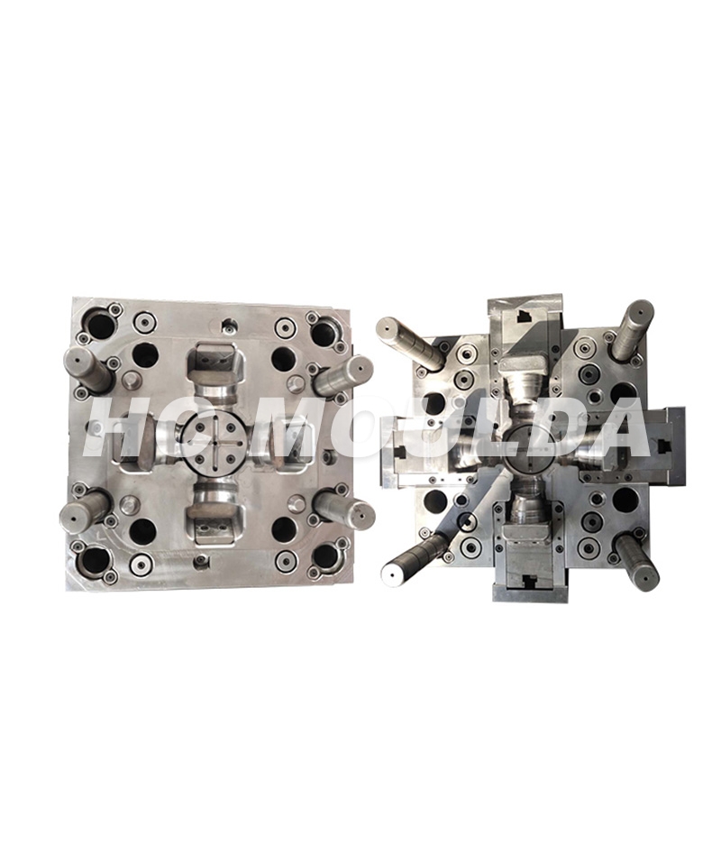 Fitting with gasket mould